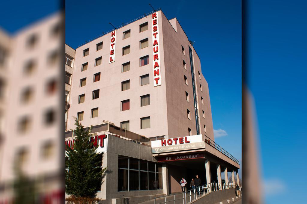 Atm Center Hotel Sofia Bagian luar foto
